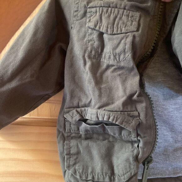 Old navy baby jacket - Picture 3 of 3